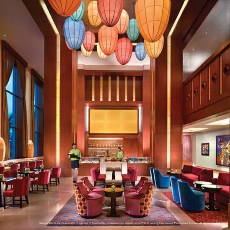 Resorts World Sentosa - Festive Hotel Singapour