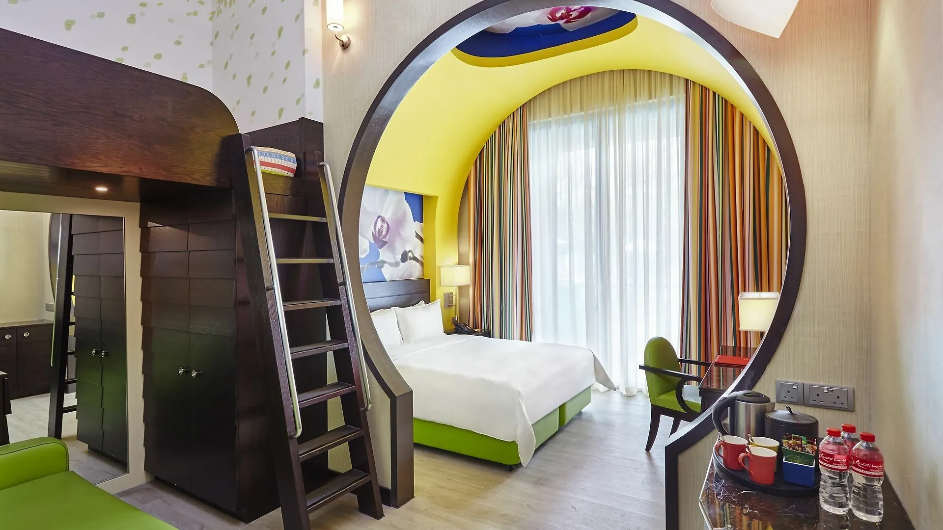 Resorts World Sentosa - Festive Hotel Singapour 5*,  Singapour