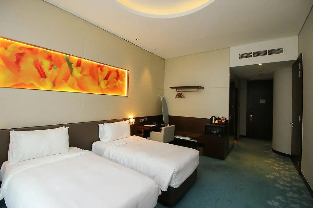 Resorts World Sentosa - Festive Hotel Singapour
